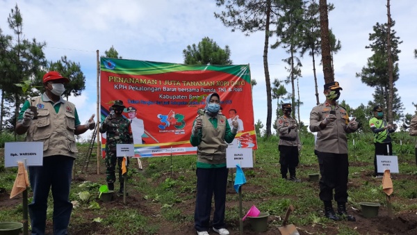 Desa Dawuhan Kabupaten Brebes Dikembangkan Jadi Penghasil Kopi GAYO Oleh Mahasiswa KKN UMP Berita 14.3